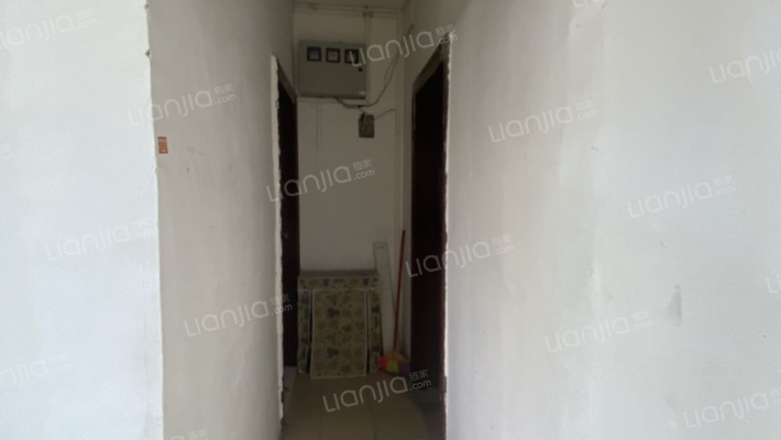 华侨新村别墅区二手房实景图