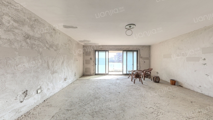 凤凰山一号二手房实景图