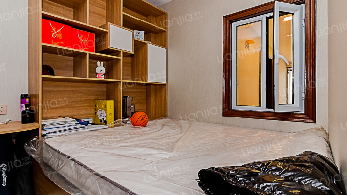 泰和一期 独栋5层 实际使用面积大 精装修品质房-卧室B