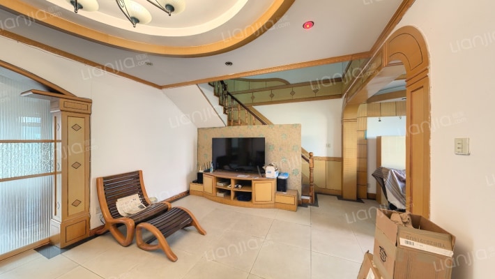 郁金香花园二手房实景图