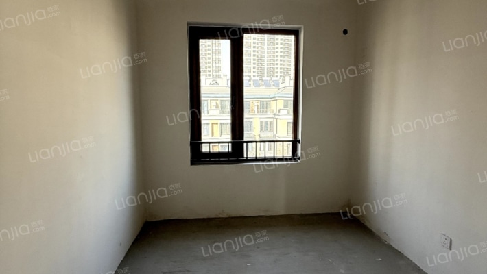 鸿坤理想尔湾 4室2厅 南 北-卧室D