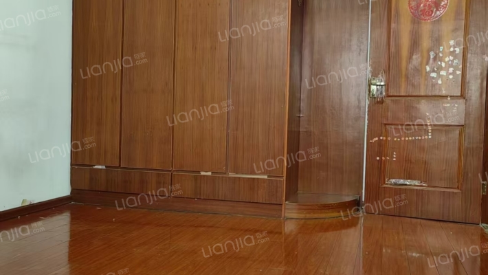 城管家属院七十号院二手房实景图