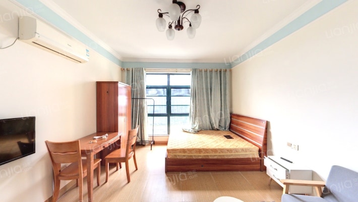 国瑞城爵仕苑二手房实景图