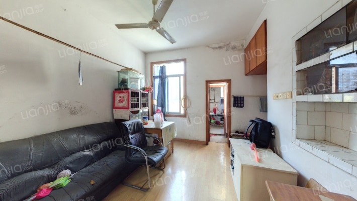 北京东路洪都钢厂宿舍二手房实景图