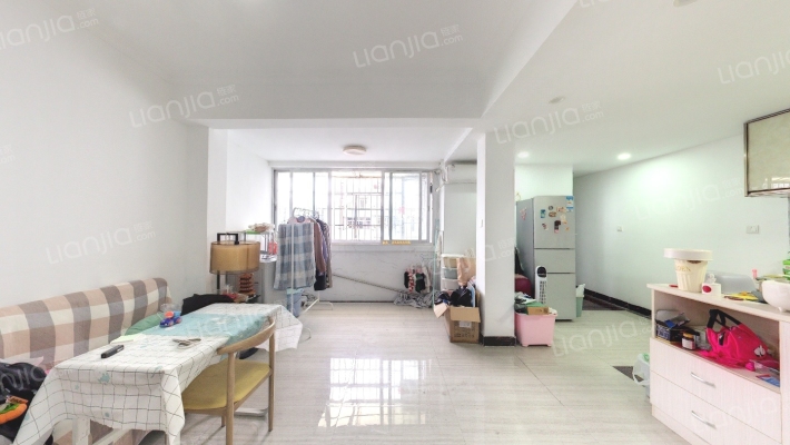 鸿辉阁二手房实景图