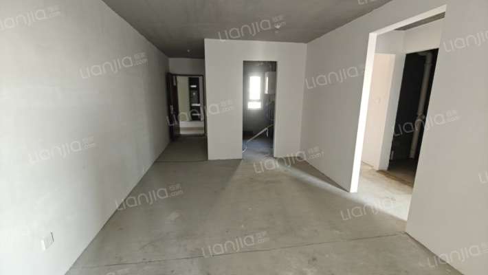 大社区 南北通透 好楼层 采光视野好 北京公交直达小区-餐厅