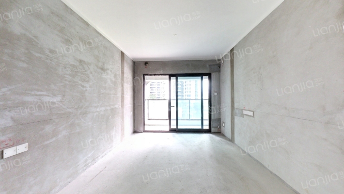 横琴湾三期二手房实景图