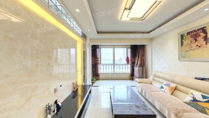 凯悦华庭一期二手房实景图