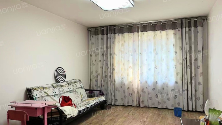苗圃小区二手房实景图