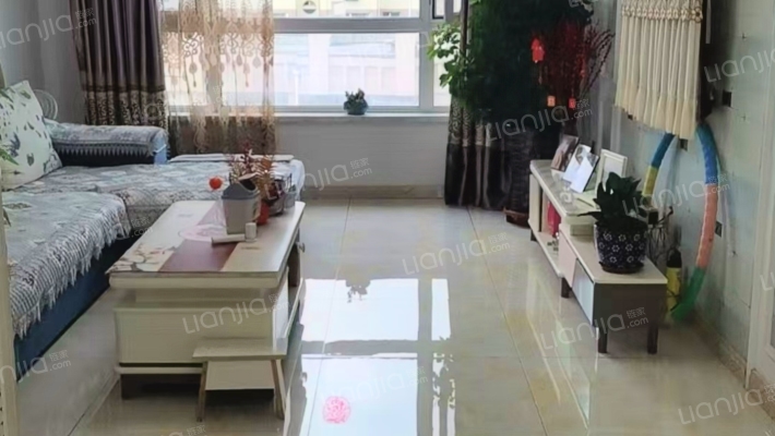 天硕家园二手房实景图