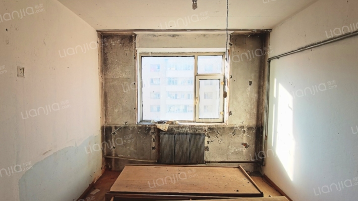 钢铁丝厂楼二手房实景图