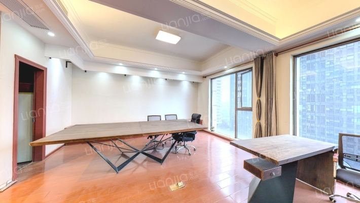 银馬公寓二手房实景图