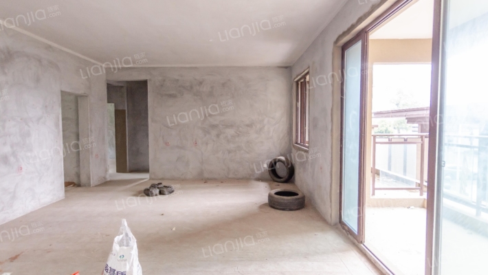 璞缇1号栖珑二手房实景图