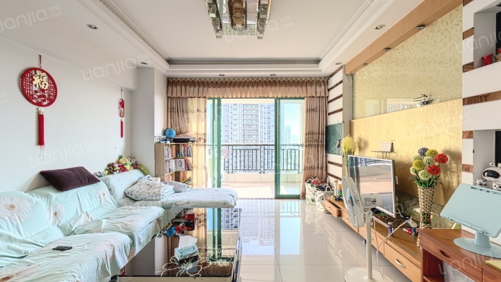 加州阳光二手房实景图