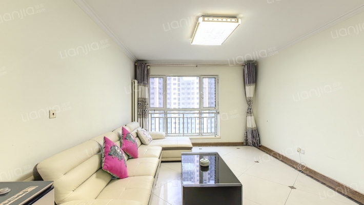 富力现代广场二手房实景图