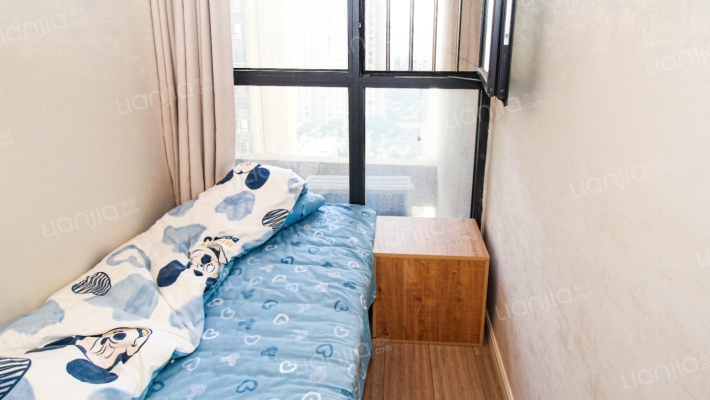 林溪谷标准1室 单独客厅，单独卧室精装修有证看房方便-卧室B