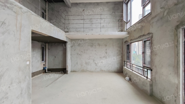 南方公园美墅二手房实景图