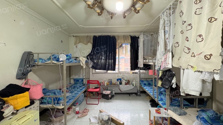 和平雅苑二手房实景图