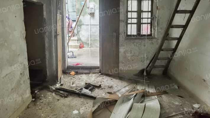 人民路(石楼)二手房实景图