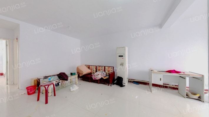 南部怡家二手房实景图