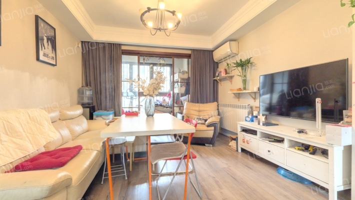 同济融景雅苑二手房实景图