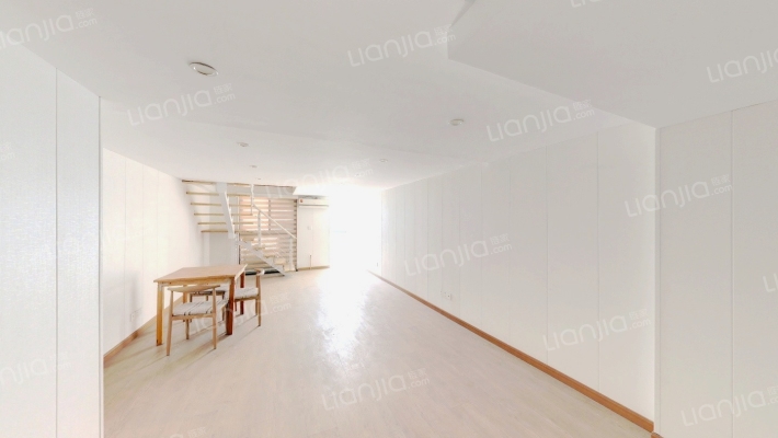 摩卡国际二手房实景图