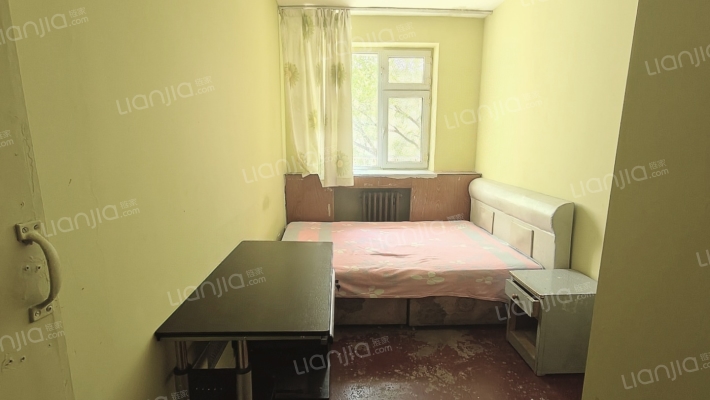 新疆医科大学家属院 2室2厅 南 北-卧室B