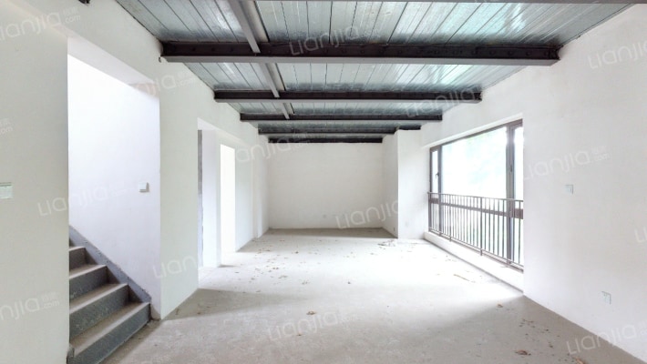 香山长岛二手房实景图