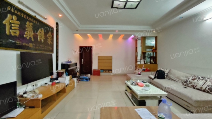 岳阳体校职院东院小区二手房实景图