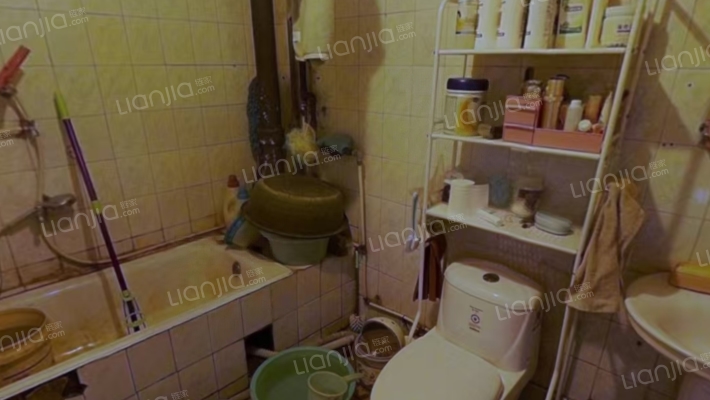 贾秀路上的三居室  满五唯一  双塔 西丁 三益-卫生间