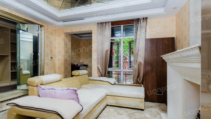 万顺水原墅(别墅)二手房实景图