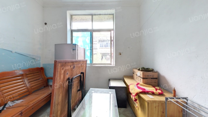 材料所家属区二手房实景图