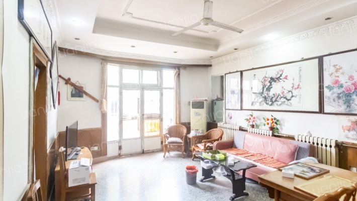 第四小区二手房实景图