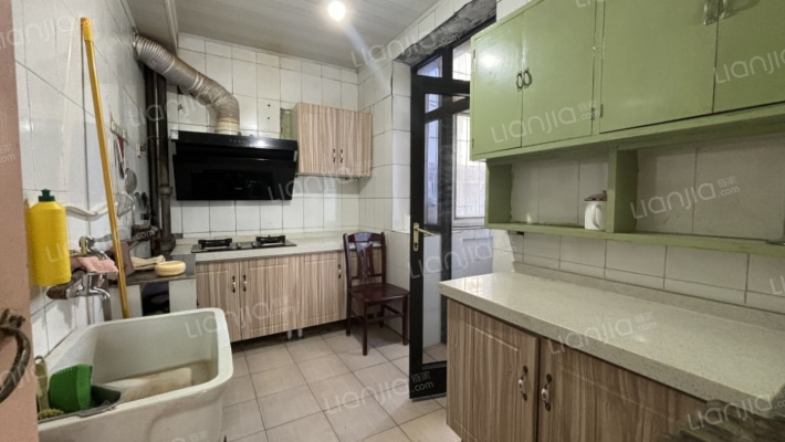 老交通局 2室2厅 南 北-厨房