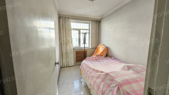 永安小区 3室2厅 南 北-卧室A