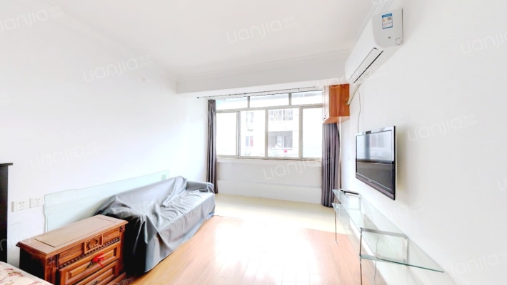 蒙自路395弄二手房实景图