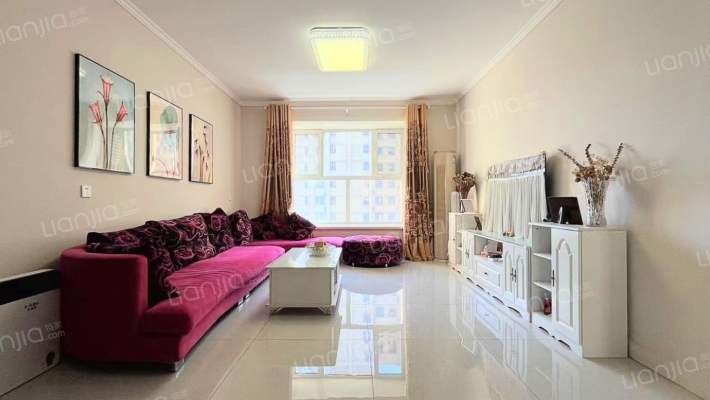 名流美域  南北三居  满二  精装修-客厅