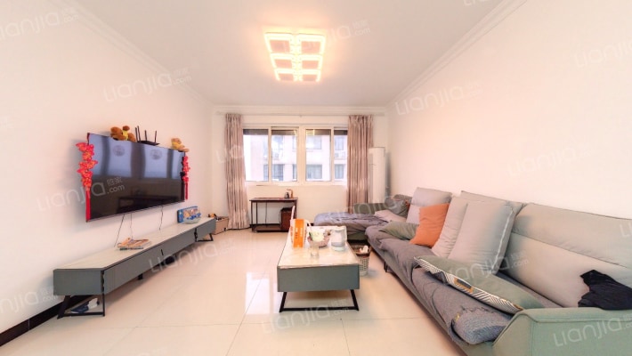 假日时光花苑二手房实景图