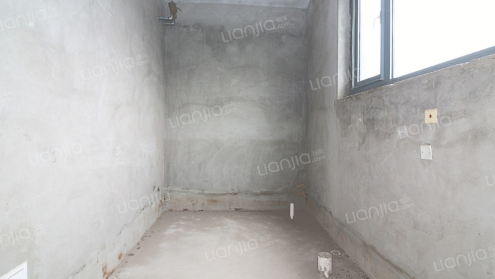 京港澳高速出口优质别墅，小区环境优雅，物业管理完善-卫生间C