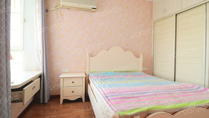 瑾瑞逸城小区    交通便利 小区环境干净舒适 适合居住-卧室B