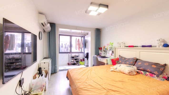 市人防宿舍二手房实景图