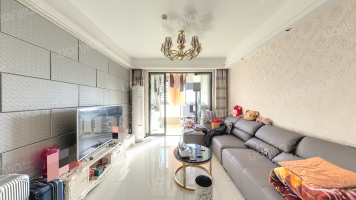 保利海上五月花B区二手房实景图