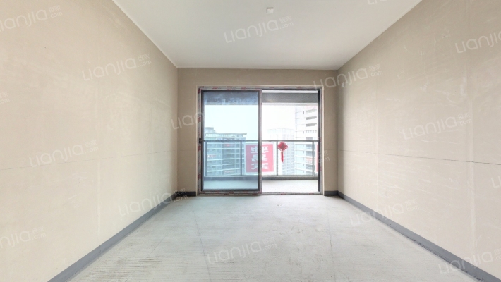 海成长江天玺二手房实景图