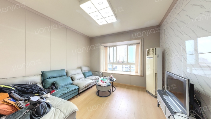 V派空间二手房实景图