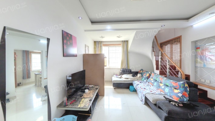 三港新村二手房实景图