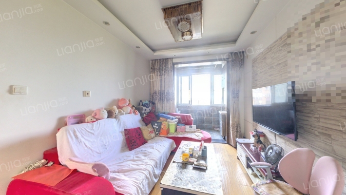 鹤沙航城汇诚佳苑二手房实景图