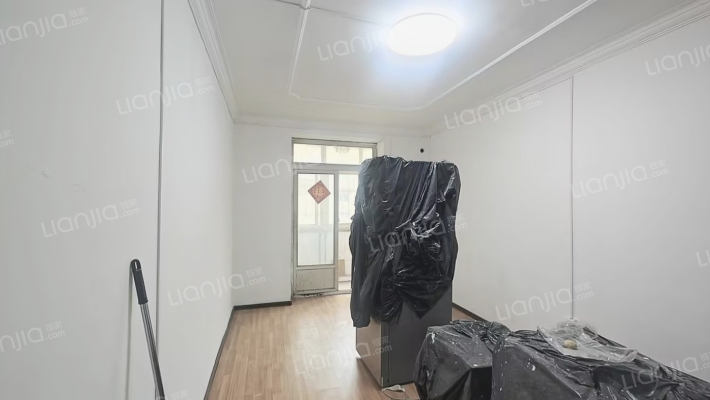 江门里二手房实景图