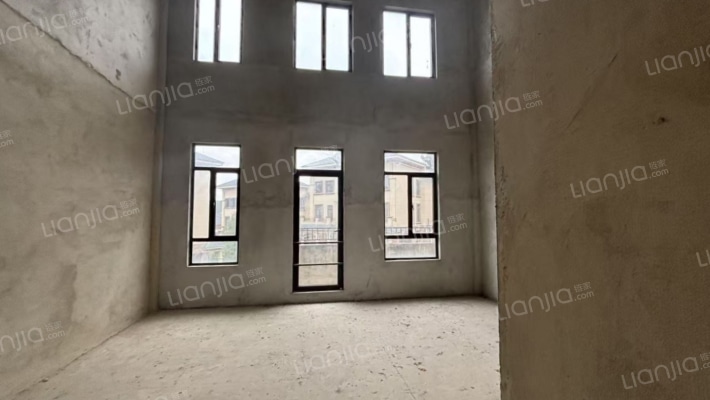 白晶谷15组团二手房实景图