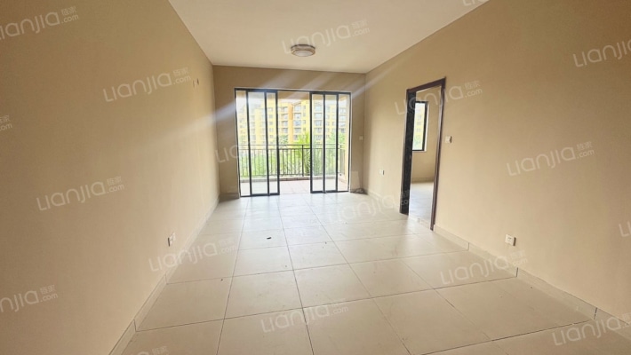 石梅山庄一期二手房实景图