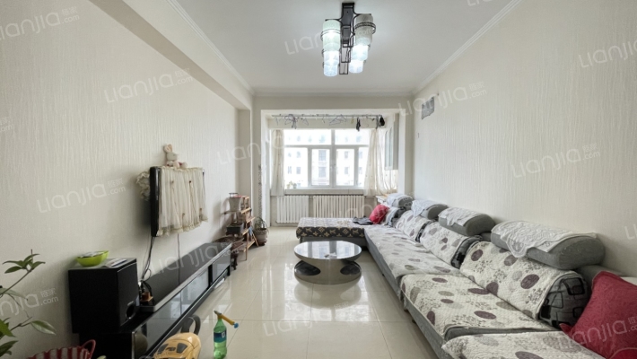 档案馆旁边家属院二手房实景图